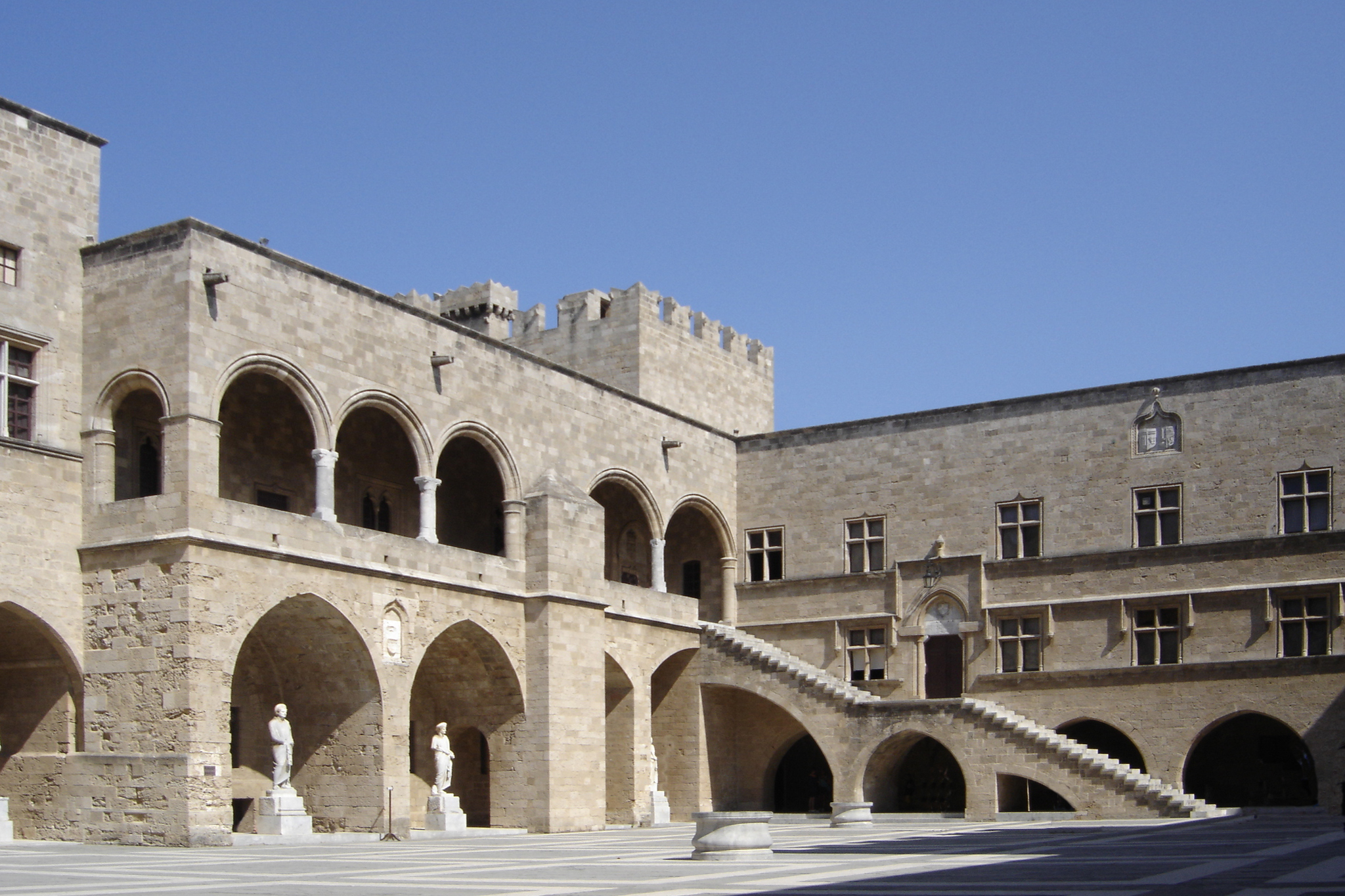 Photos of Grand Master Palace in Rhodes - Page 1